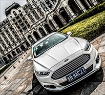 新蒙迪欧摄影沙龙